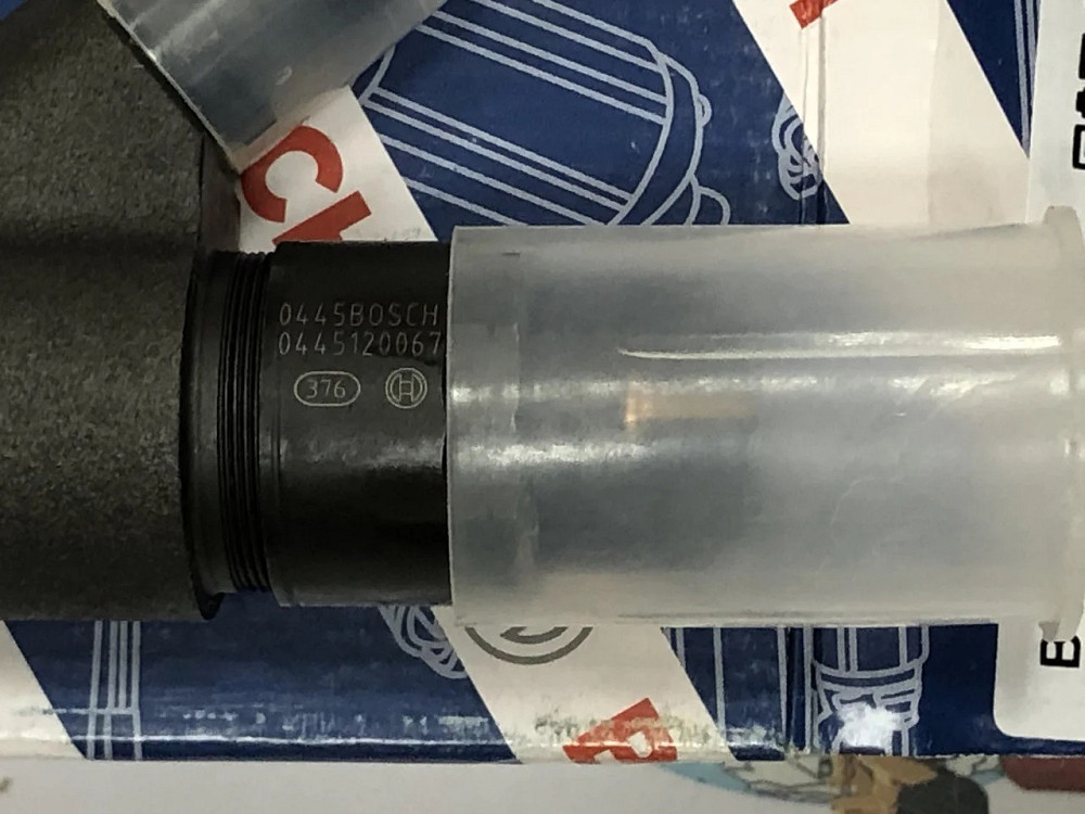 Форсунка топливная 20798683 Volvo Yekaterinburg - photo 1