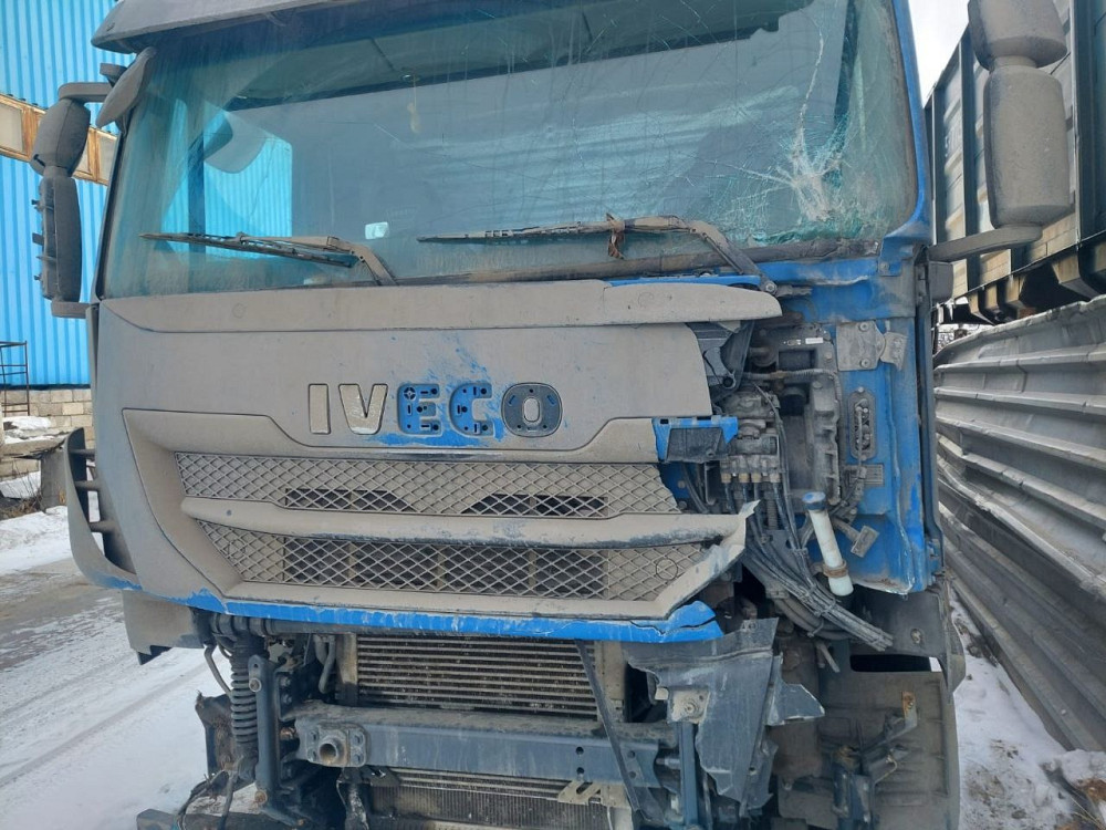 Нужен такой капот в сборе Iveco.  - photo 1