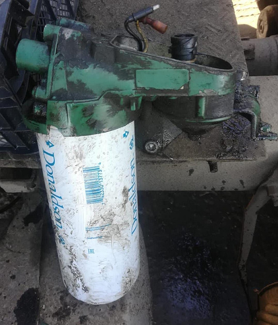 Ищу корпус топливных фильтров на D12d, под электронасос.  - photo 1