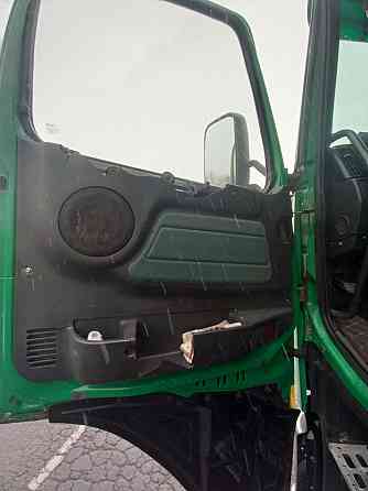 Ищу обшивки дверей Volvo FH 1998г. Вся Россия