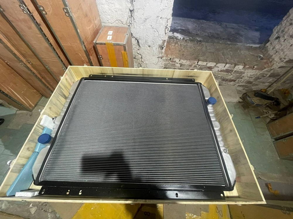 "Радиатор охлаждения водяной 207-03-71110 Komatsu " Yekaterinburg - photo 1