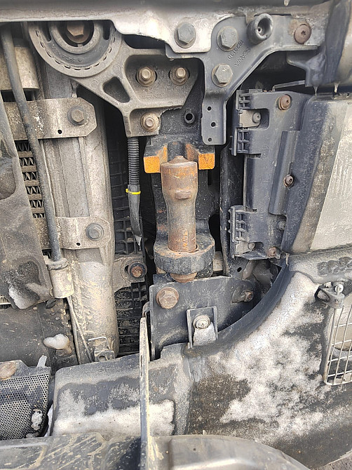 Ищу буксировочный кронштейн на SCANIA G 2017 года 9BSG4X20003913253, (желательно Москва и область).  - photo 1