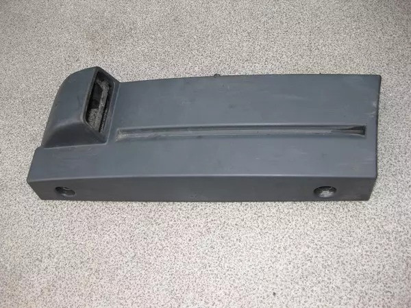 Нужен 1946923/ 1946924 кожух подножки левый/правый Scania.  - photo 1