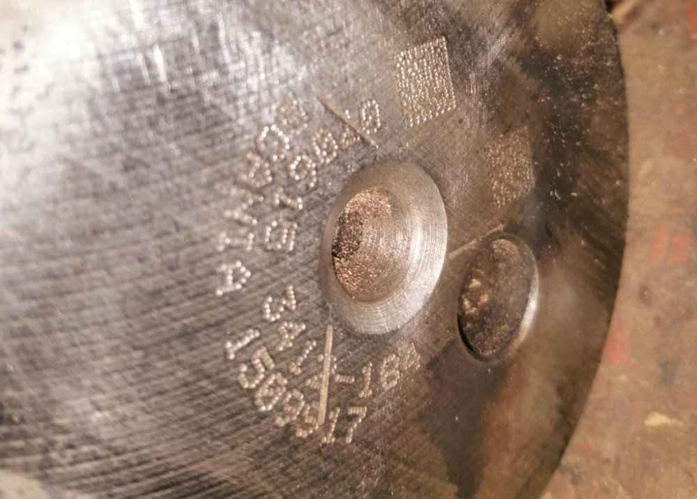 Ищу 1509917 распредвал Scania.  - photo 1