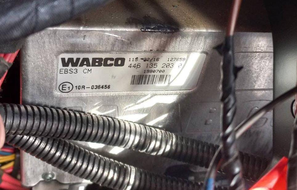 Куплю 4461352030 блок EBS3 на DAF XF106.  - photo 1