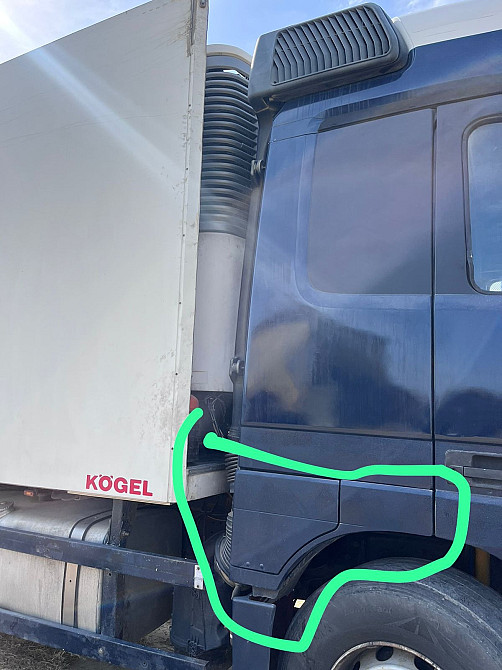 Нужен (вот такой) инструментальный ящик на водительскую сторону Актрос.  - photo 1