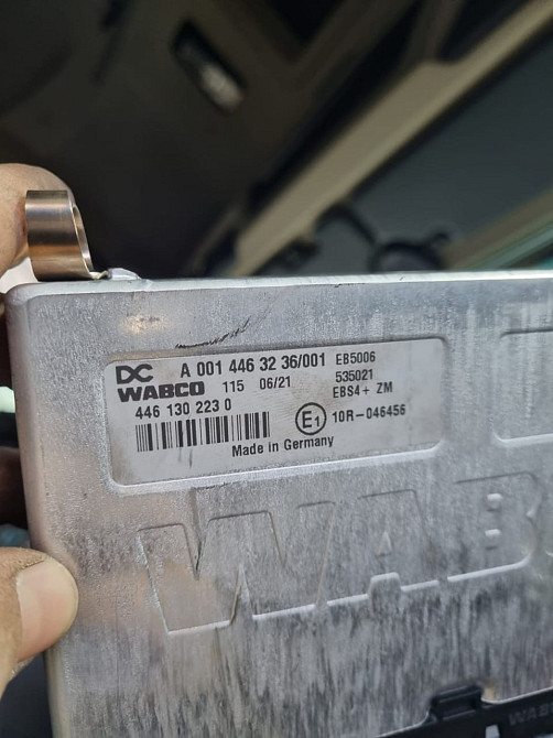 Нужен блок ЕБС на Мерседес A0014463236.  - photo 1