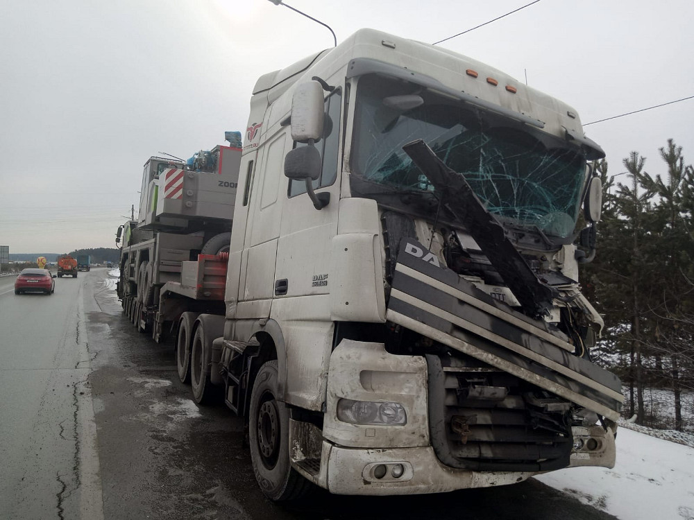 Нужна кабина на DAF 2018 год.  - photo 1