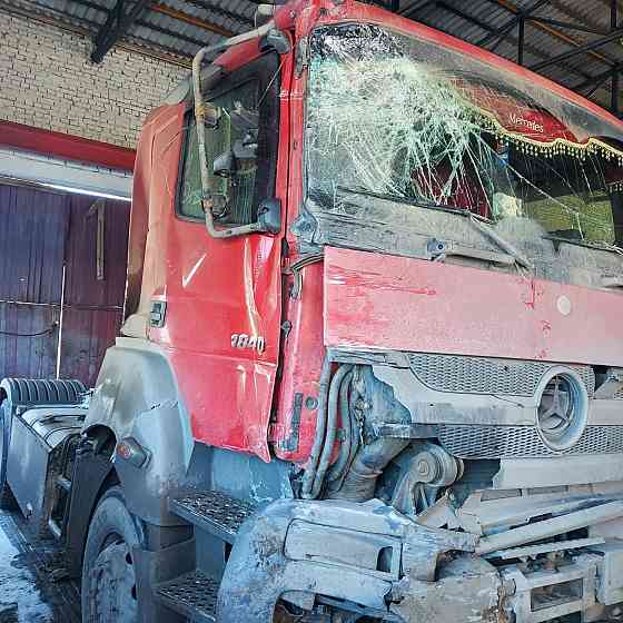 Ищу каркас с дверьми, либо кабина в сборе MB Axor, низкая крыша со спальником. 