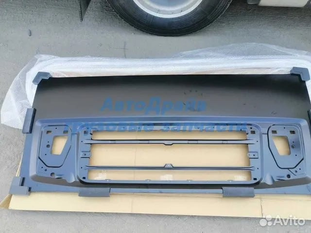 Ищу капот Вольво FH13, голое железо, оригинал 82056727 \ 21190825.  - photo 1