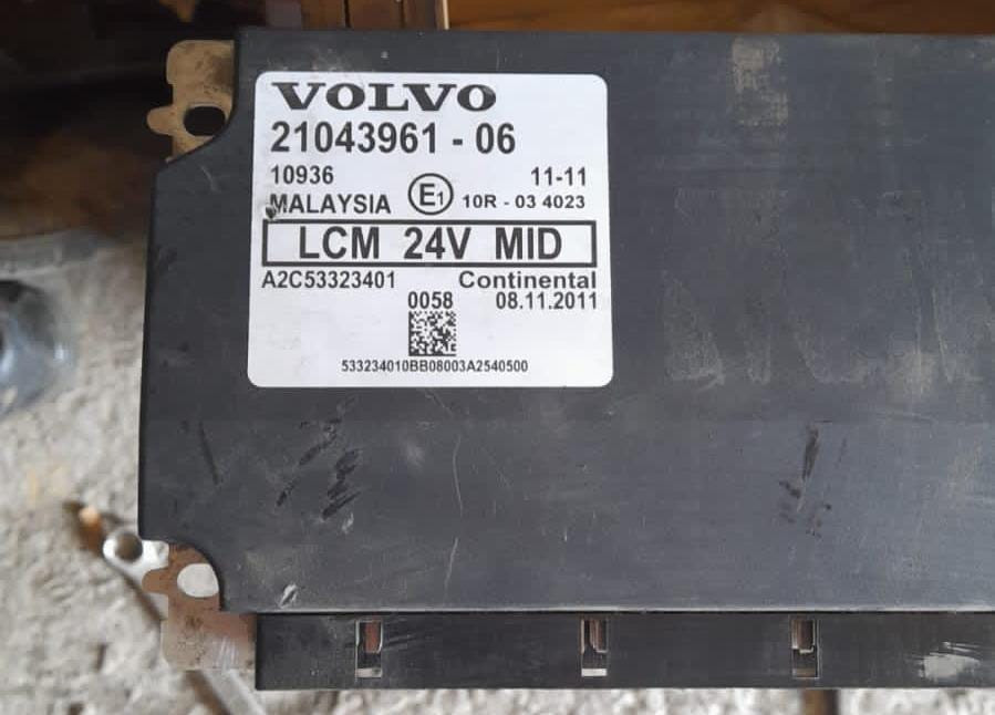 Нужен блок управления 21043961 Volvo.  - photo 1