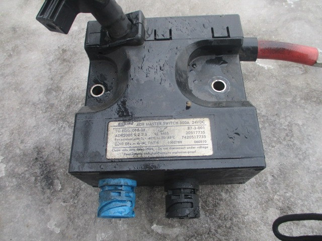 Ищу 20517735 блок отключения массы на Вольво.  - photo 1