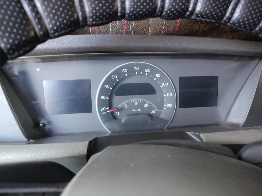 Нужен щиток приборов Вольво.  - photo 1