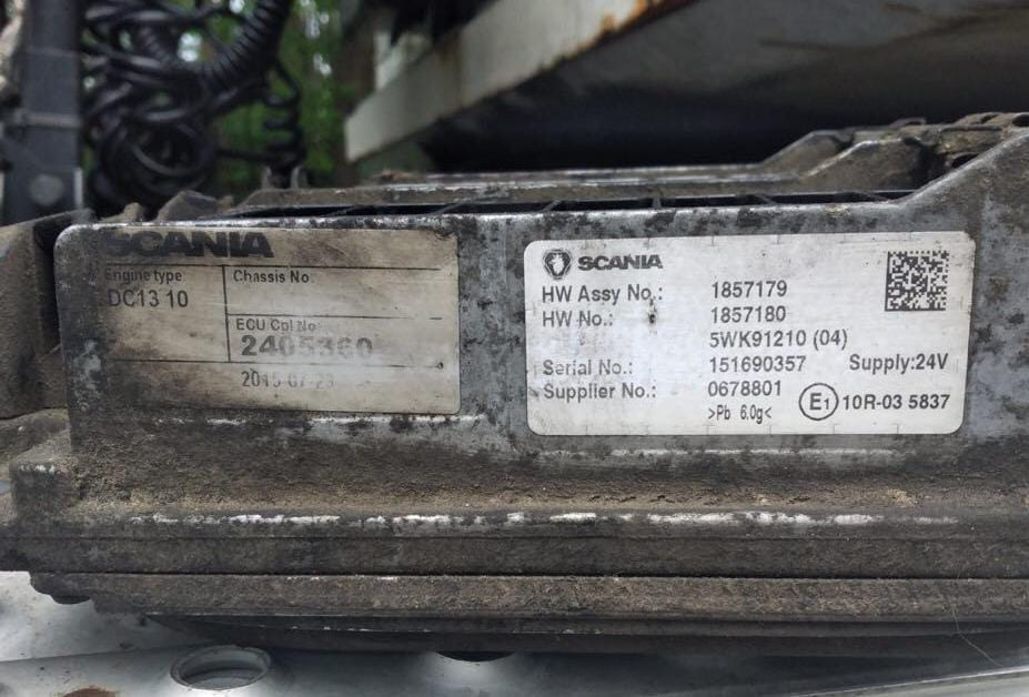 На Сканию нужны мозги (XPI с EGR), номера 2089308, 2405360.  - photo 1