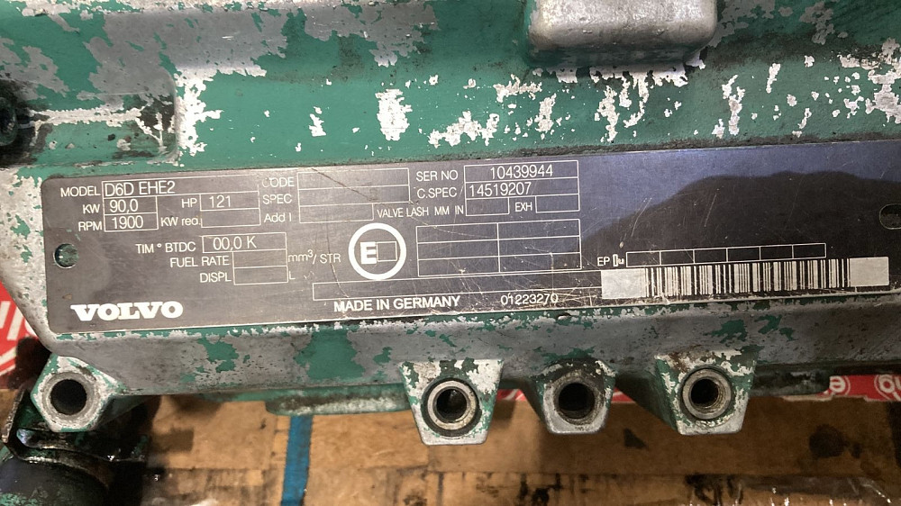 Нужна гбц D6D на экскаватор Volvo 180.  - photo 1