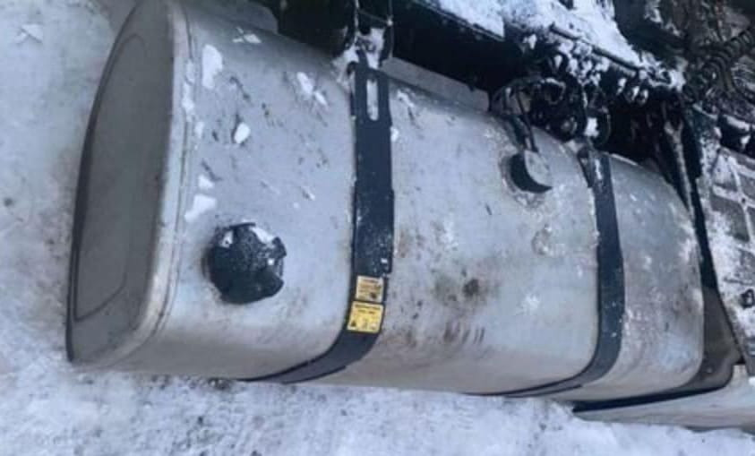 Ищу топливный бак Volvo FH4 505л.  - photo 1