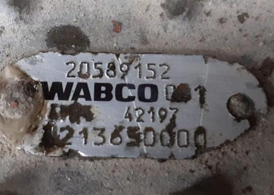 Нужен блок управления кпп 20589152, 4213650000. АТ2412В Volvo fh12 2005г.  - photo 1