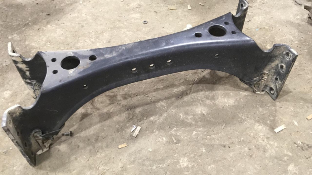 Ищу траверсу Scania 2008939.  - photo 1