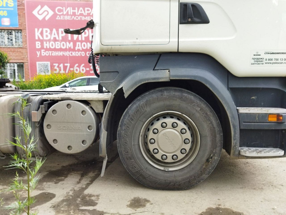 Нужно 2186355 крыло Скания.  - photo 1