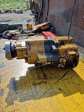 Ищу 116-9526 132-3629 132-3630 9T-9840 насос трансмиссии КПП Caterpillar CAT D10R. 
