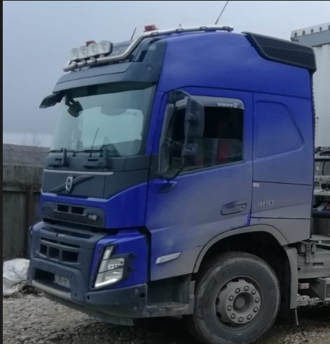 Ищу кабину VOLVO FMX 2021 год, 6х4 (безнал с НДС), желательно поближе к Москве и области.  - photo 1