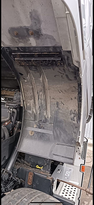 Нужен подкрылок Актрос мп3.  - photo 1