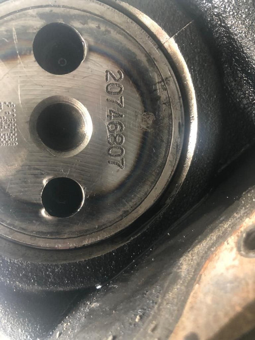 Ищу распредвал 20746807.  - photo 1