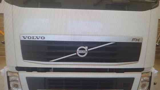 Ищу капот Volvo FH. 