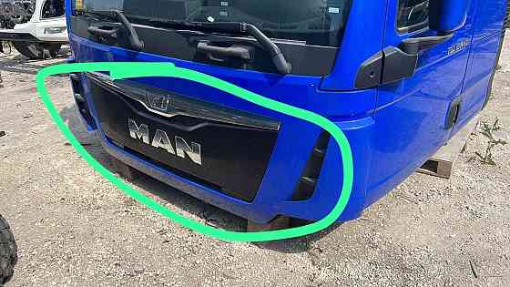 На MAN TGX куплю решетку капота. 