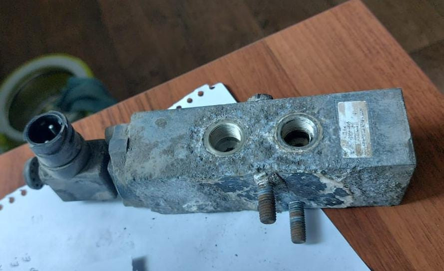 Ищу 352061111 кран подъема оси (HALDEX).  - photo 1