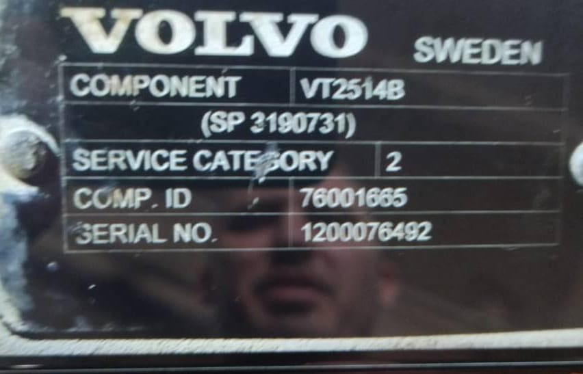 Ищу мкпп VT2514B Вольво.  - photo 1