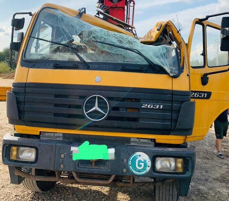 Ищу кабину Мерседес Актрос 2631.  - photo 1