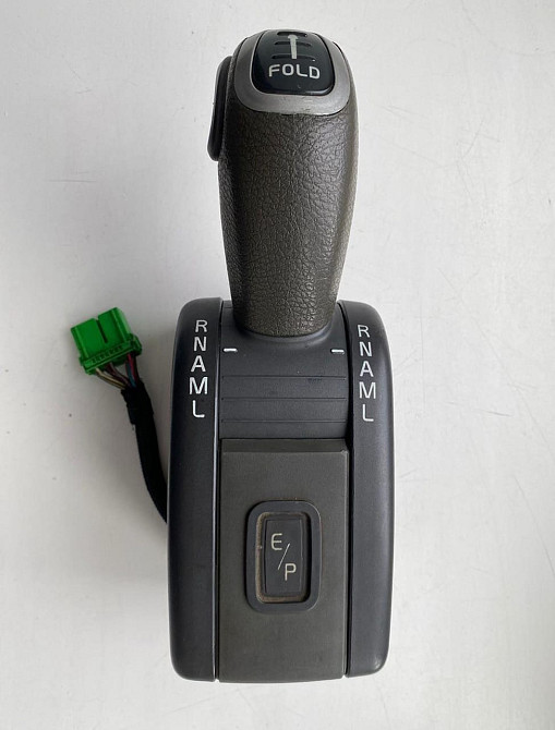 Нужна кулиса кпп на Вольво FH12 (20483920, 20493922, 4331300000, 4331300007, 4331300017).  - photo 1