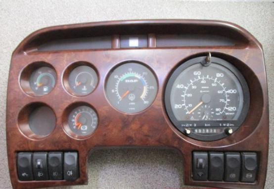 Ищу панель приборов 95 Даф, 1326868.  - photo 1