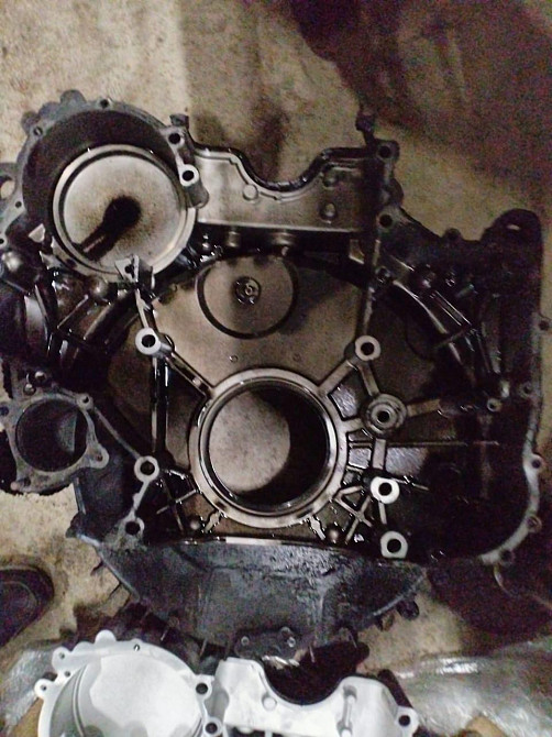 Ищем кожух маховика DXI 11 под механику КПП, машина 2008 г.в., 20757203, 20758178, 20758185.  - photo 1