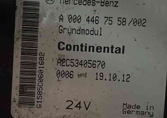 Ищу блок управления Grundmodul Mercedes-Benz A0004467558. 