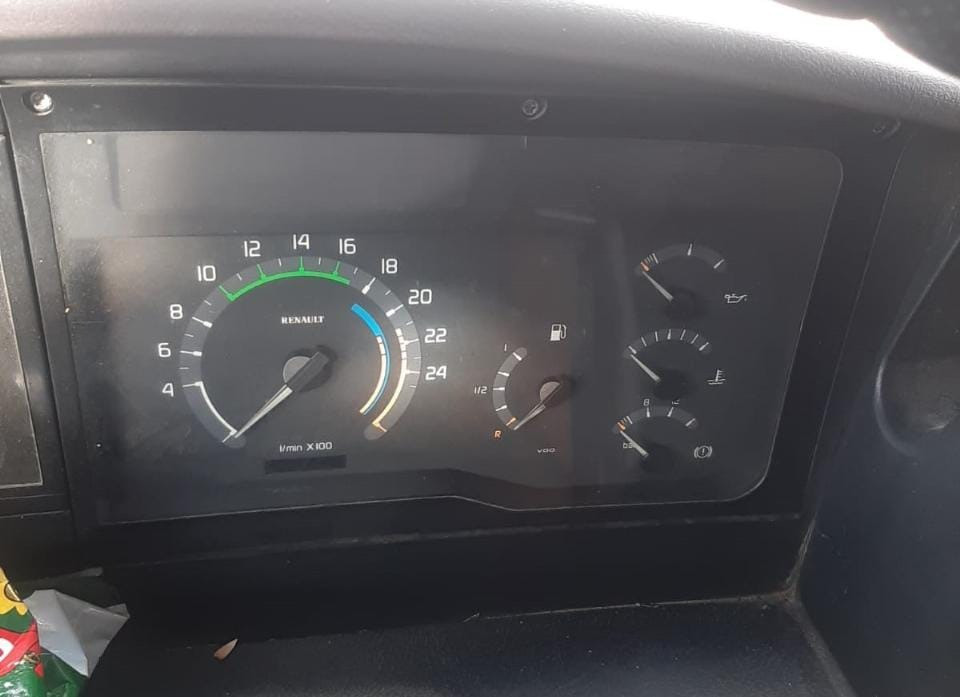 Нужна панель приборов на Рено Магнум 98 год. Вся Россия - изображение 1