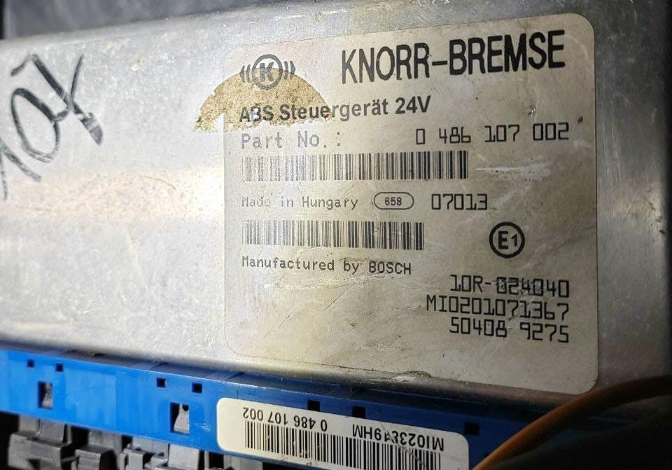 Нужен 0486107002, 504089275 блок управления abs для Iveco EuroCargo.  - photo 1