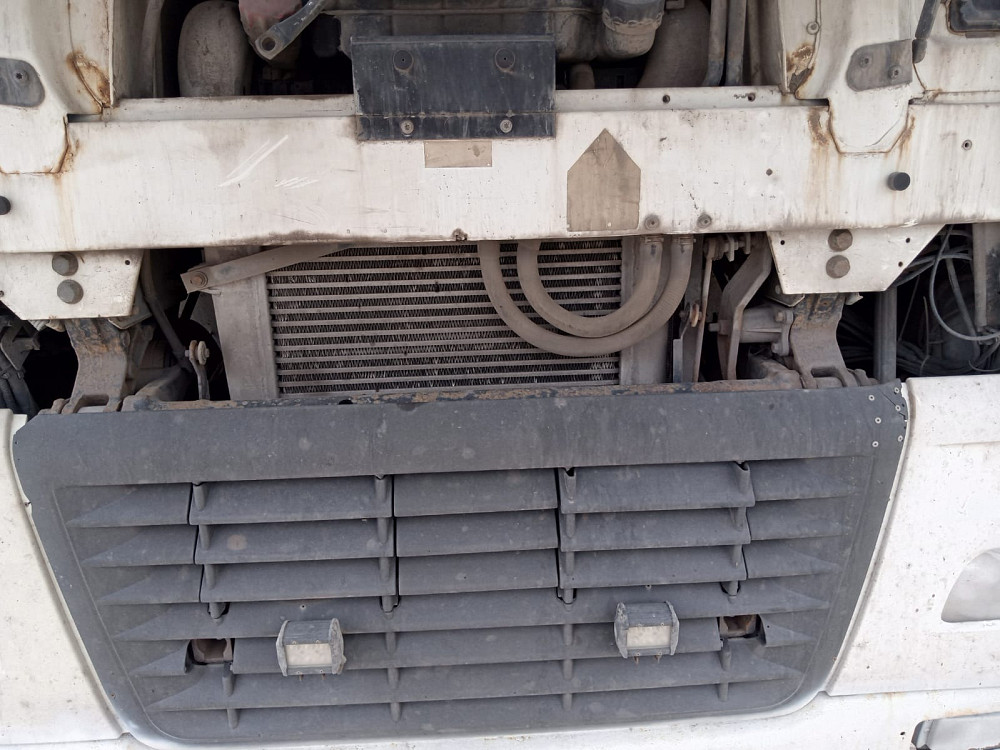 Нужна траверса кабины DAF 105 в сборе.  - photo 1