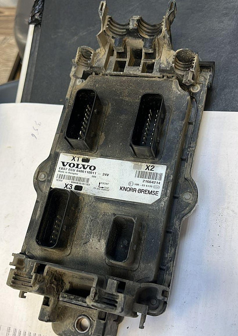 Ищу блок 21664214 Volvo FH4.  - photo 1