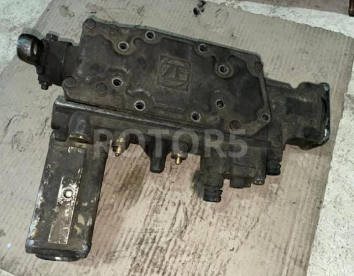 Ищу механизм выбора передач Daf 95 e3.  - photo 1