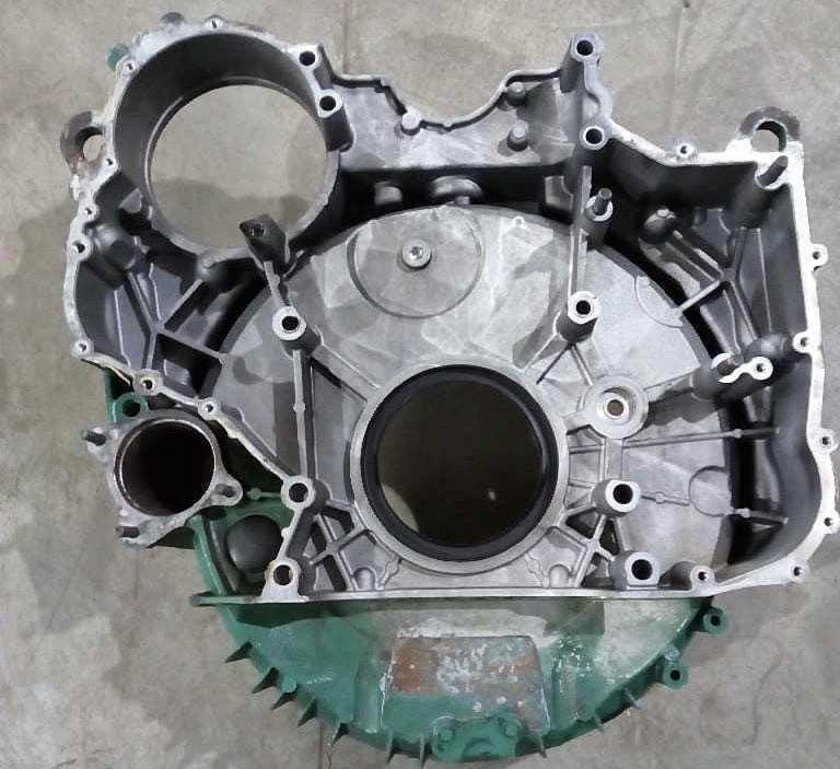 Нужен кожух маховика DXI11, номер 7423030734.  - photo 1