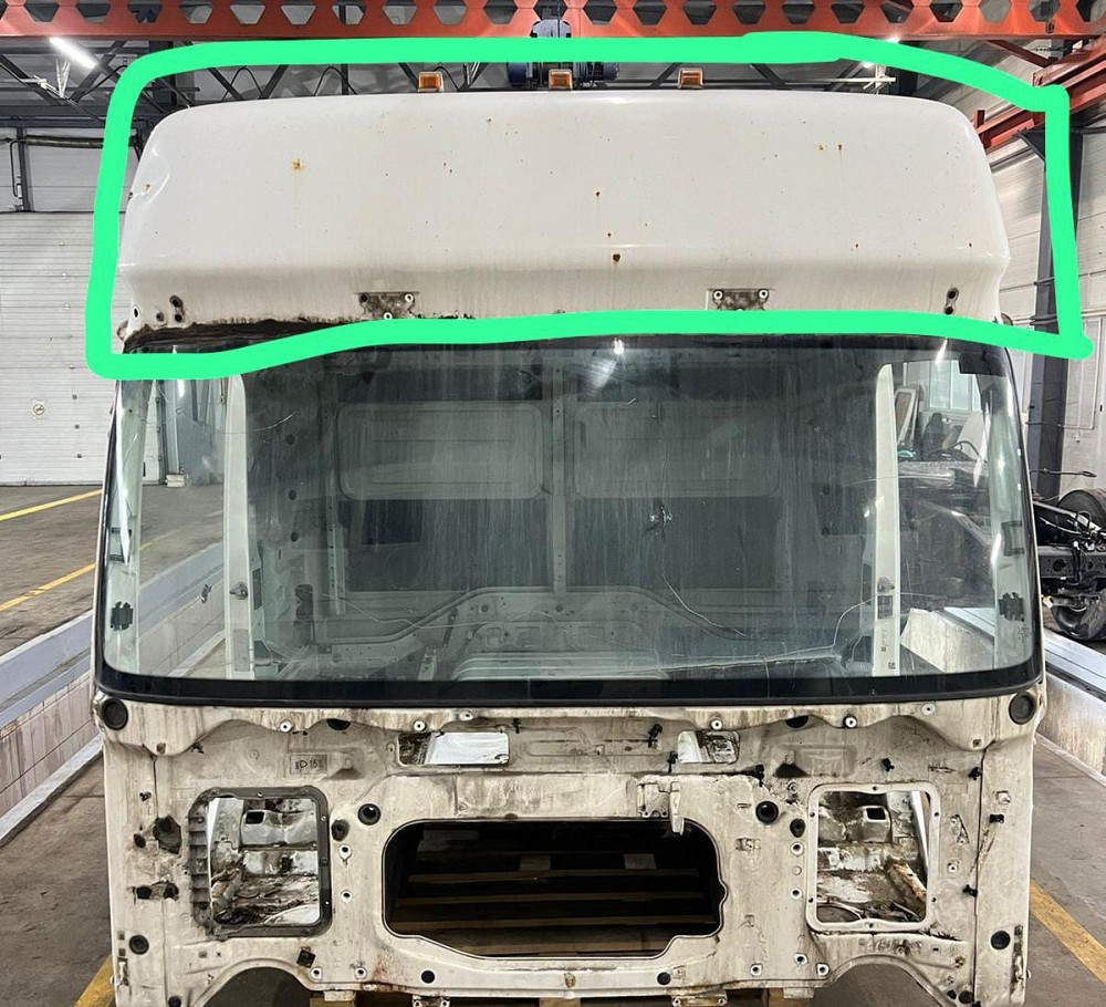 Нужна передняя часть кабины КамАЗ 5490 (можно мятую кабину, главное чтобы была целая эта часть!).  - photo 1