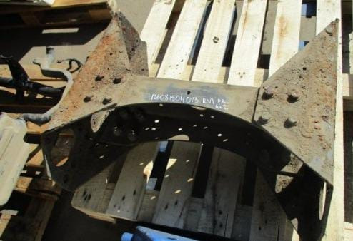 Ищу траверсу 5010228648 на Рено Премиум 1999 года.  - photo 1