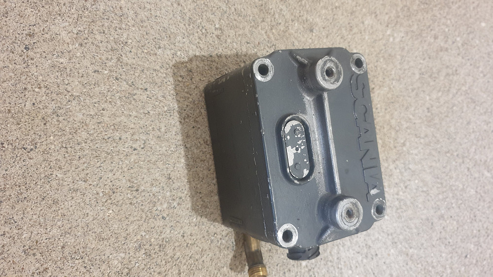 Блок клапанов 1493769 1778521 Kazan' - photo 1