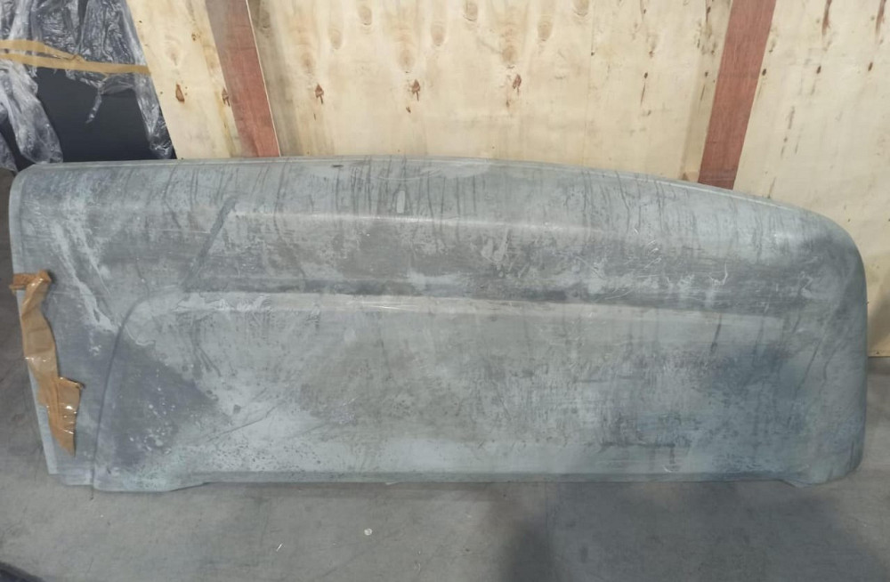 Ищу 2104582 панель крыши Скания 6 серия.  - photo 1