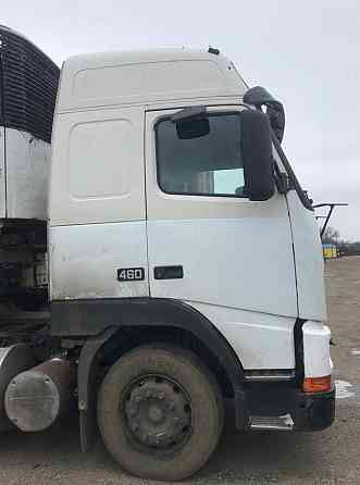 Куплю спойлера полный комплект VOLVO FH12. 