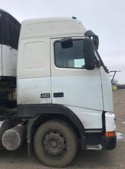 Куплю спойлера полный комплект VOLVO FH12.  - photo 1