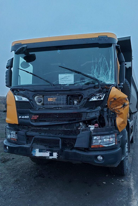 Нужен каркас или кабина Скания 6 серии.  - photo 1