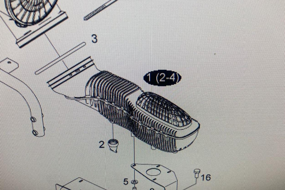 Нужен 81082016097 вкускной короб на ман.  - photo 1